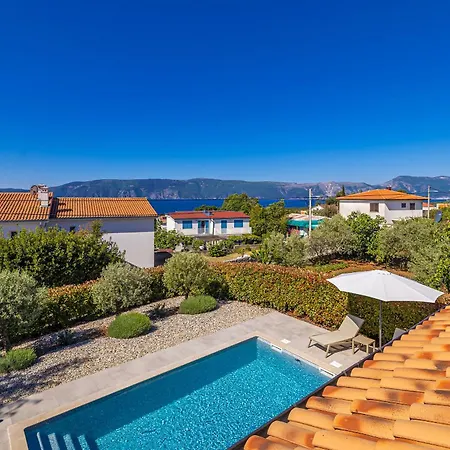 Holiday home House Andro Pinezici (Krk)