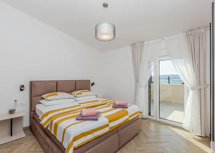 House Andro Pinezići