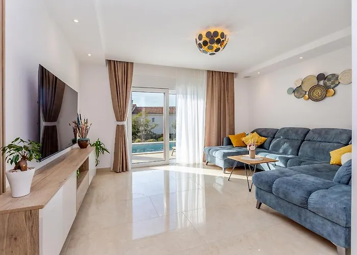 Dom wakacyjny House Andro Pinezići