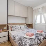 House Andro Дом отдыха *